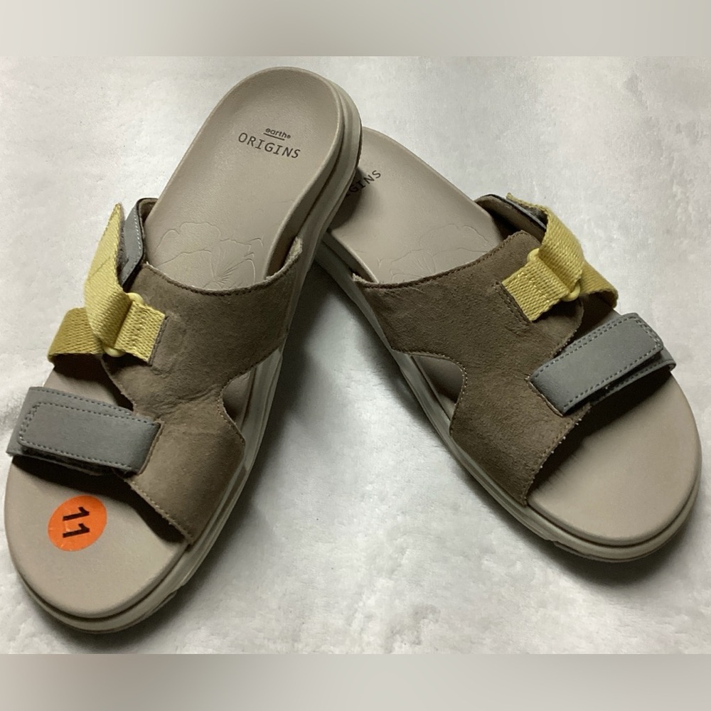 Earth Origins Women's Sandals Size 11M Slip-On Adjustable Strap Suede Upper